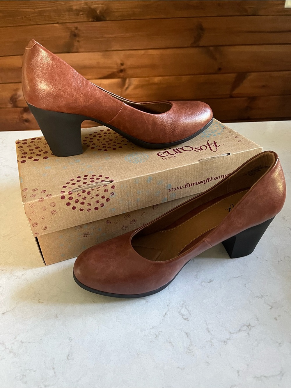 Eurosoft Women's Naia Pumps Size 11 Brown
